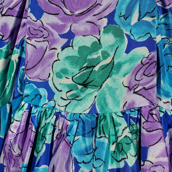 💝Gorgeous Vintage Floral Dress - Picture 5 of 10